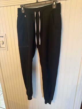 Figs Technical Collection Small Black Joggers